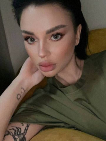 Ева